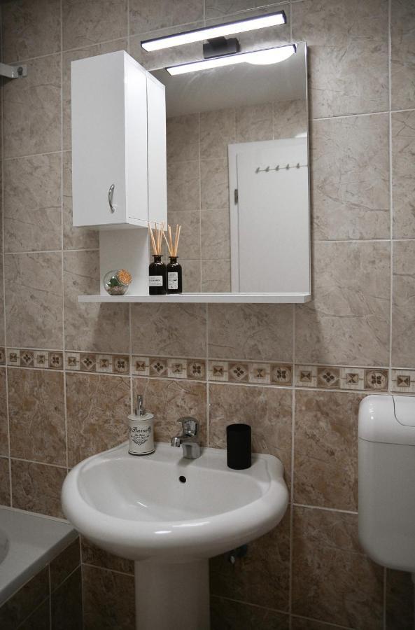 Crown Apartment 2 Subotica Zewnętrze zdjęcie